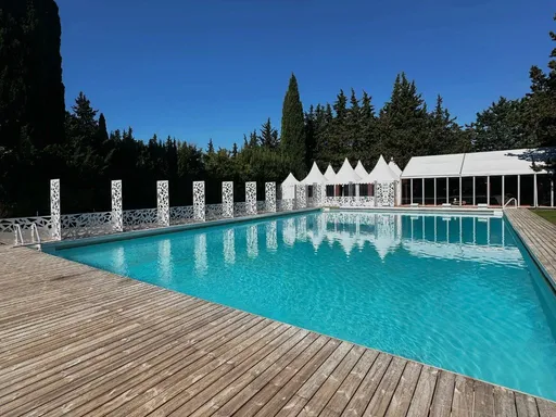 Bassin au Country-club-aixois